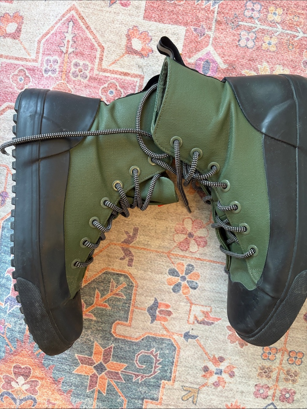 Hunter Olive Green and Black Lace-Up Canvas Boots - Picture 4 of 7